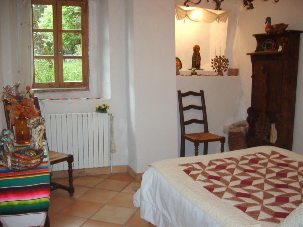 Bed and Breakfast Domaine De Lara Barcelonnette Zimmer foto