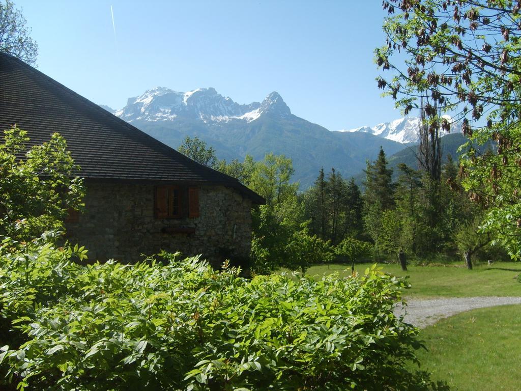 Bed and Breakfast Domaine De Lara Barcelonnette Exterior foto